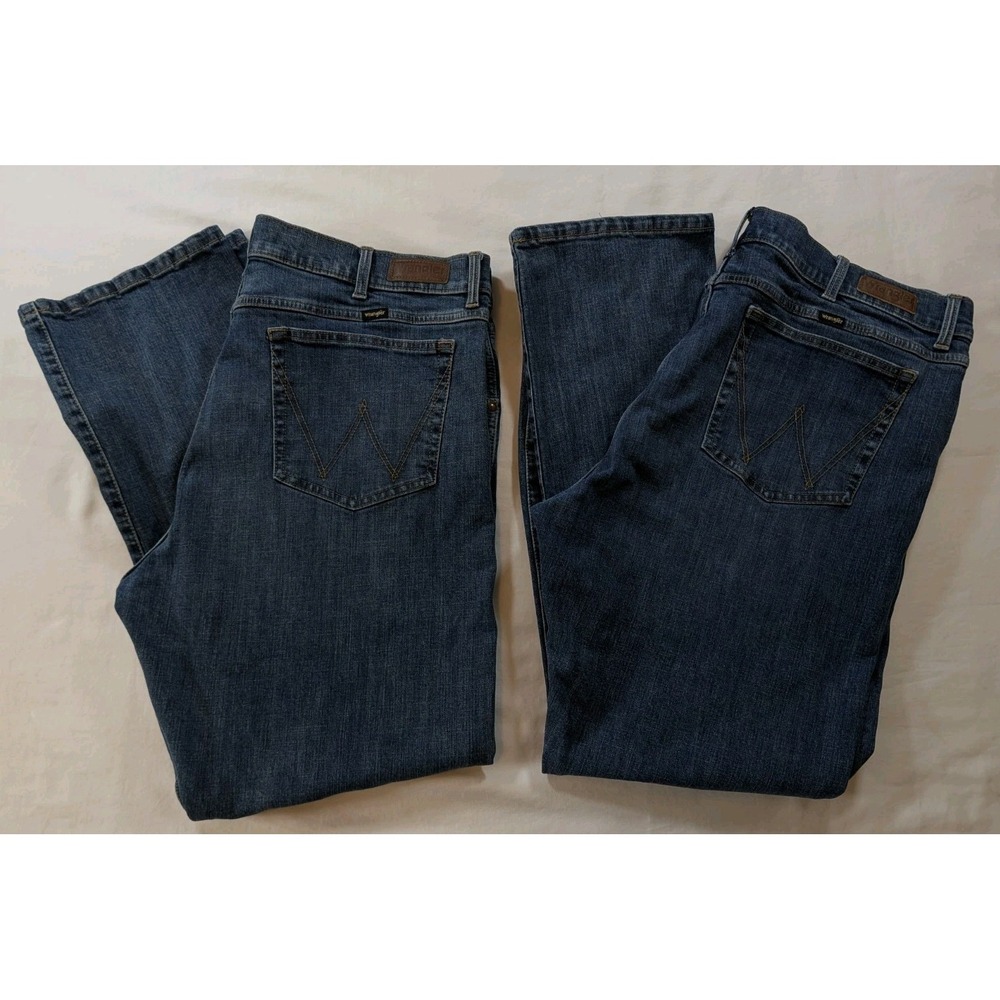 Lot of 2 Wrangler Men's Bootcut Jeans 40x32 Blue Denim Stretch Style 112A257 40